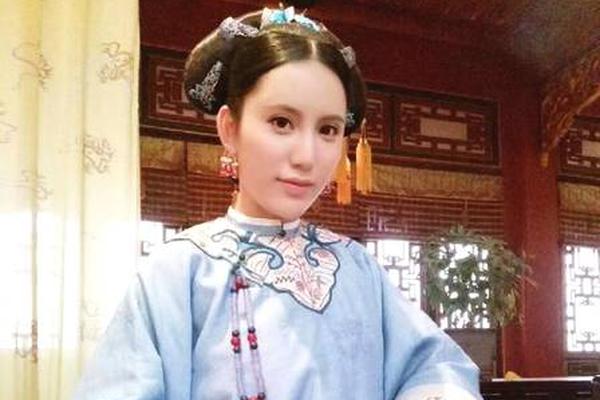 委内瑞拉第二波疫情加剧 市长给患者家门贴红色标签